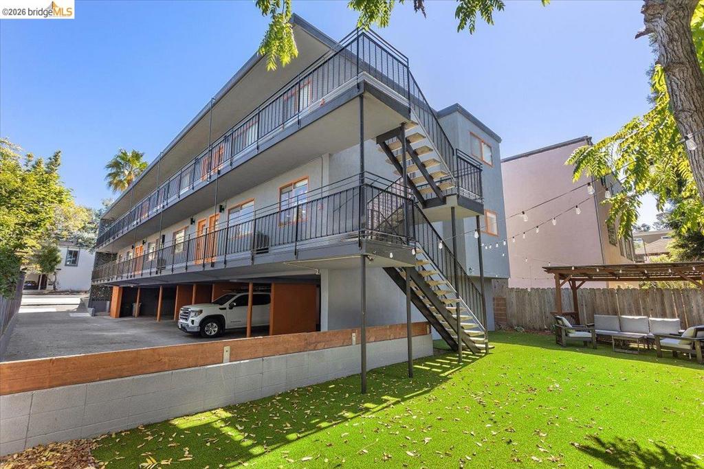 1610 Milvia St Property Photo 3