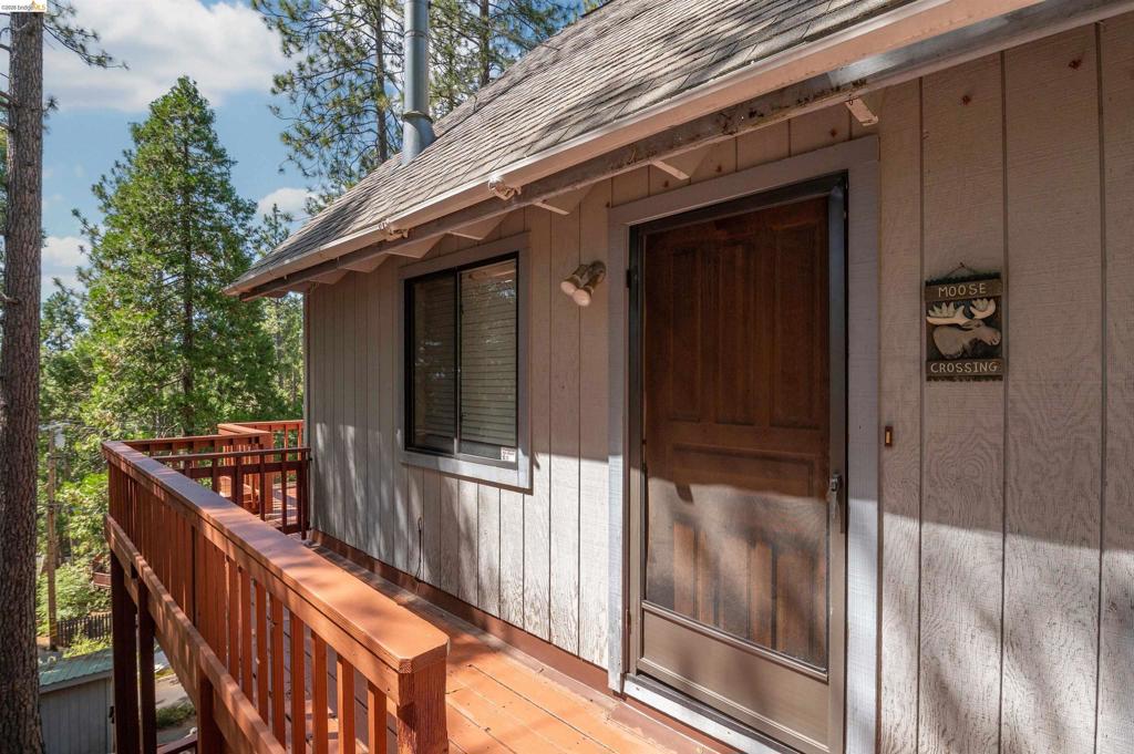 22321 Ponderosa Dr. Property Photo 6