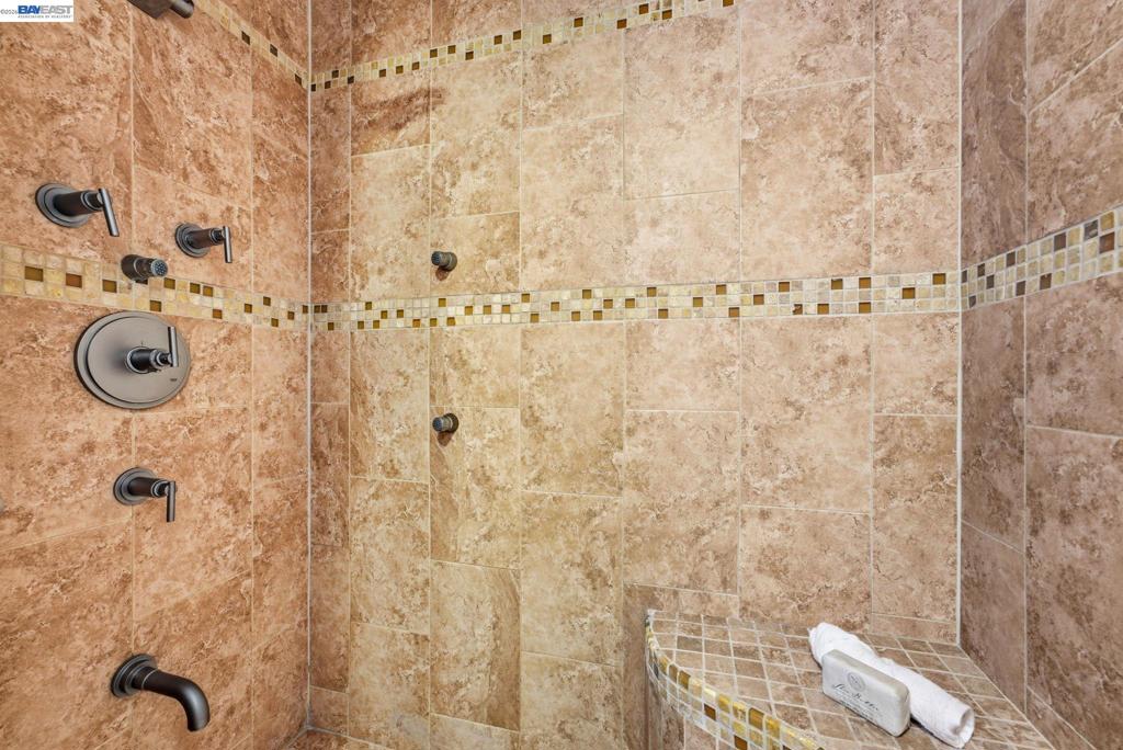 1823 Mockingbird Pl Property Photo 50