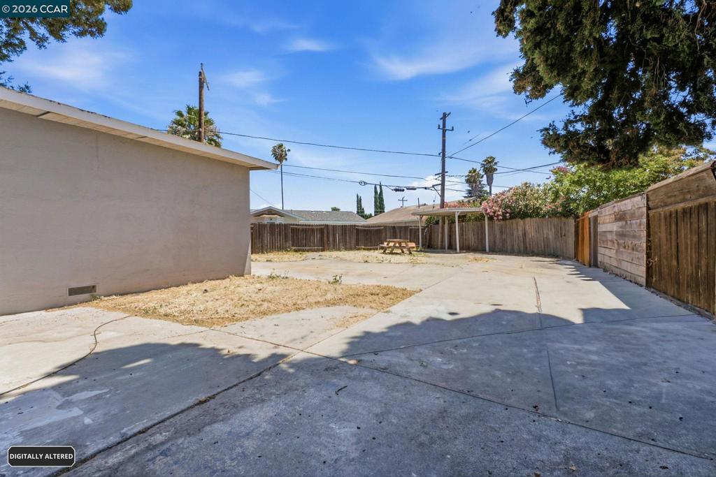 1812 San Jose Pl Property Photo 23