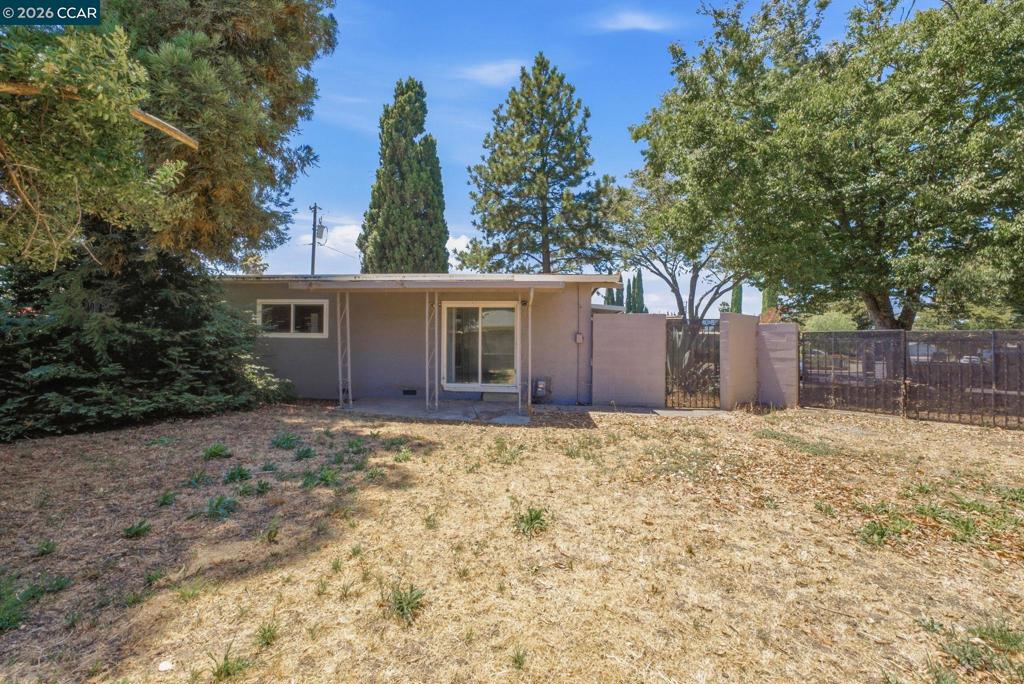 1812 San Jose Pl Property Photo 30