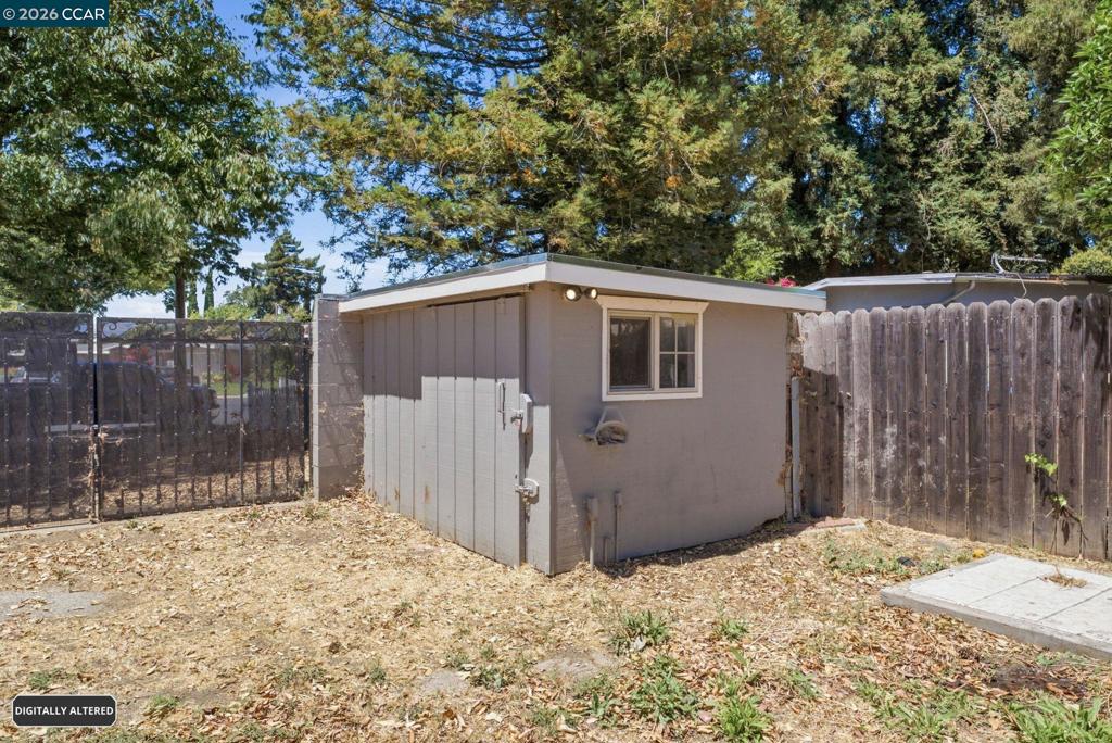 1812 San Jose Pl Property Photo 31