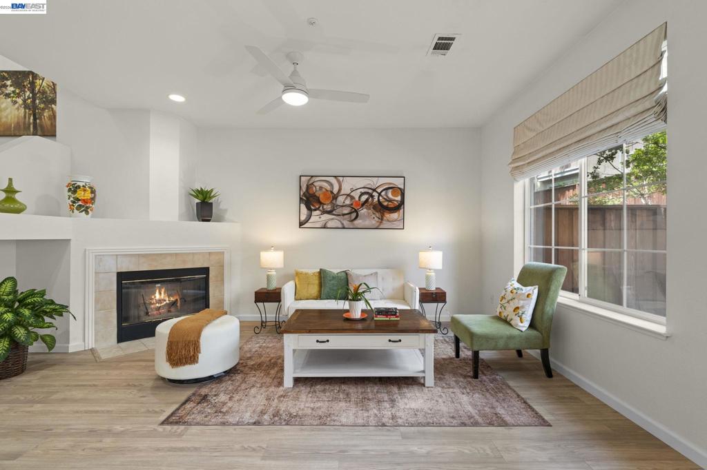 10706 Ian Ln Property Photo 1