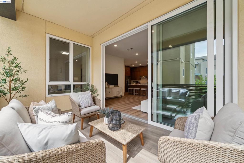 2339 Kinetic Cmn 209 Property Photo 9