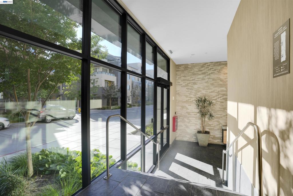 2339 Kinetic Cmn 209 Property Photo 22
