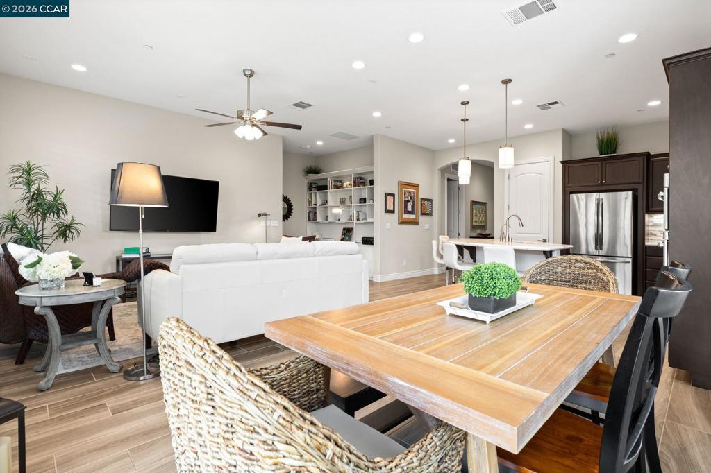 1760 Merlot Circle Property Photo 13