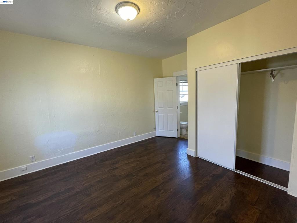 9826 C St Property Photo 8