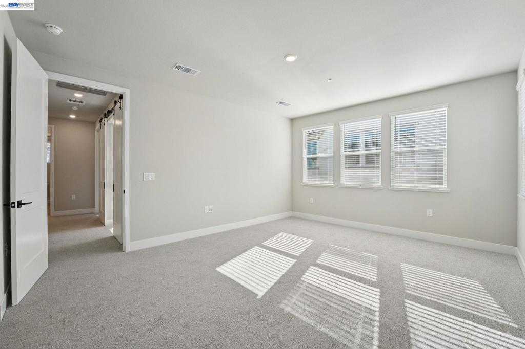 798 Abigail Place Property Photo 29