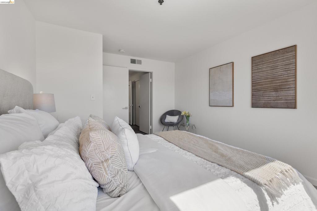 535 Pierce St 1207 Property Photo 13