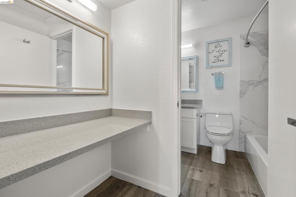 535 Pierce St 1207 Property Photo 14