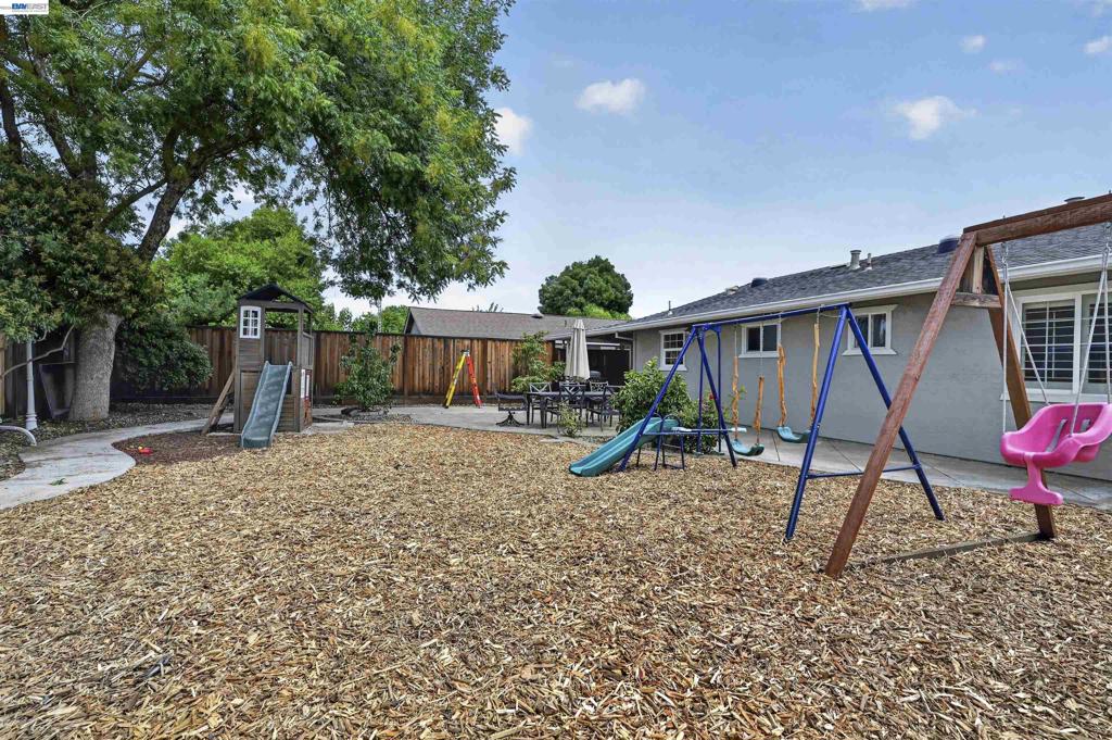 1249 Duffy Way Property Photo 30