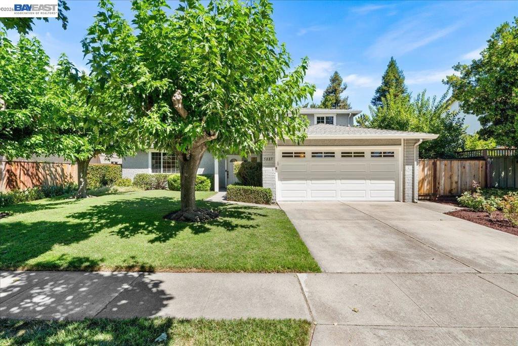 5887 Black Ave Property Photo 1
