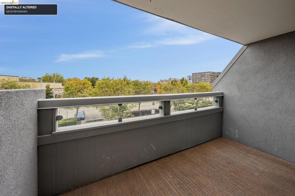 7 Embarcadero West 207 Property Photo 15