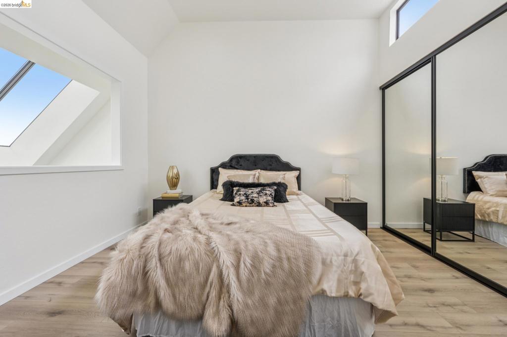 7 Embarcadero West 207 Property Photo 23