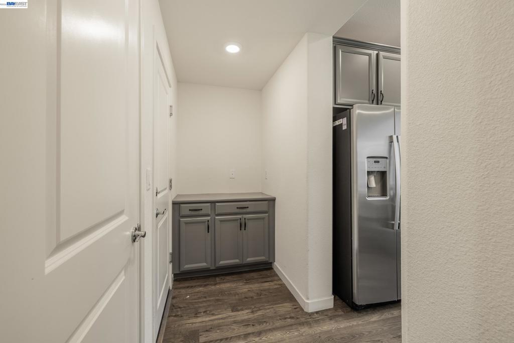 2666 Alcove Way Property Photo 14
