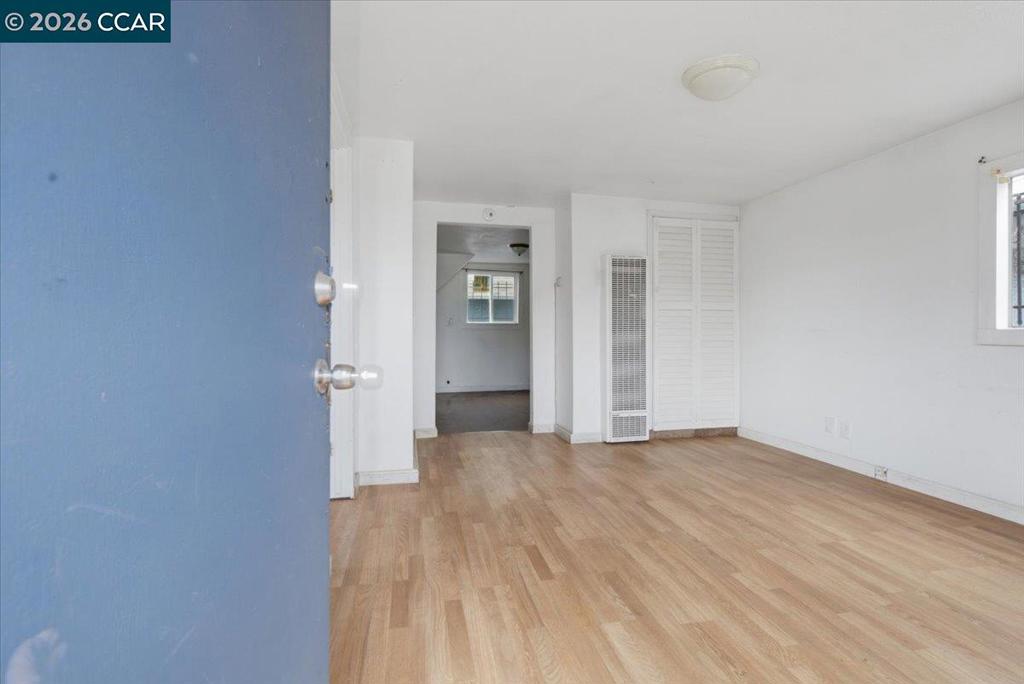 1605 57th Ave Property Photo 3