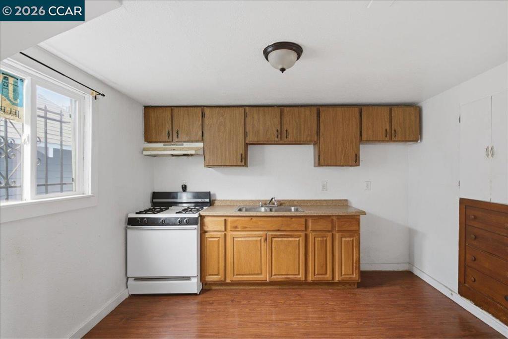 1605 57th Ave Property Photo 11