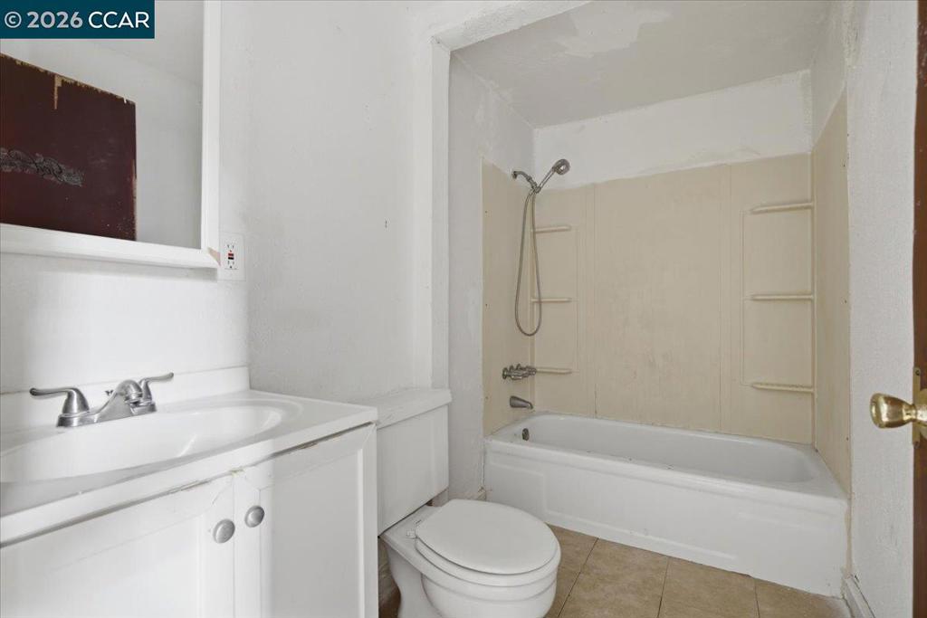 1605 57th Ave Property Photo 15