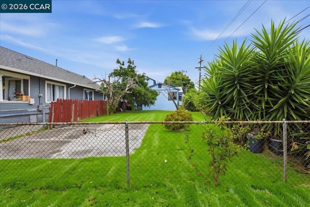1605 57th Ave Property Photo 20