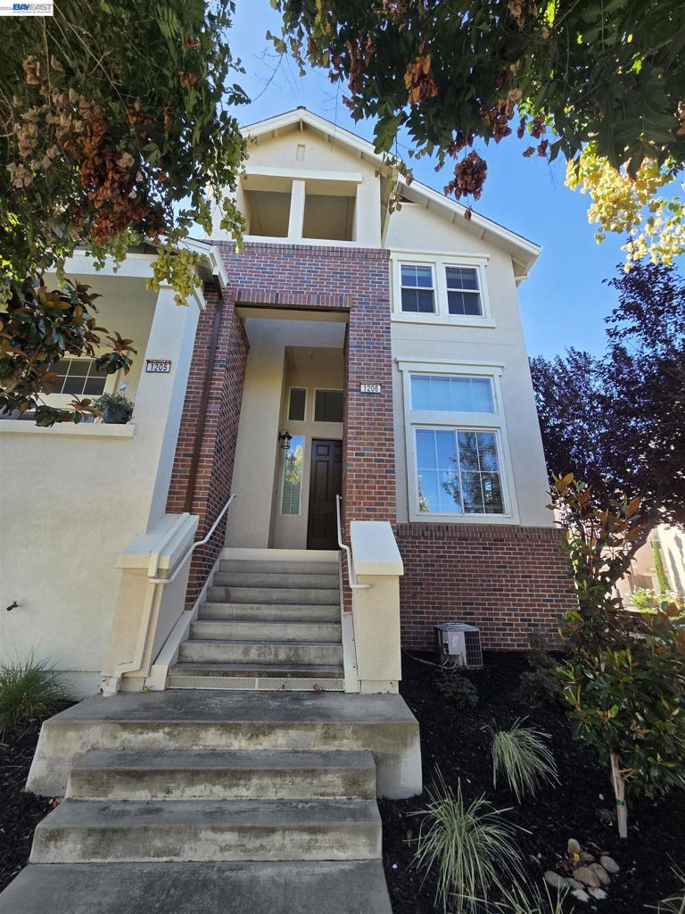 2985 First Street Property Photo 1