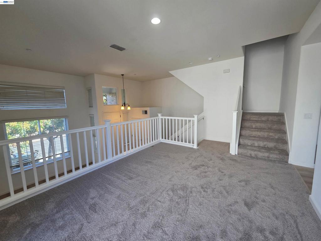 2985 First Street Property Photo 8