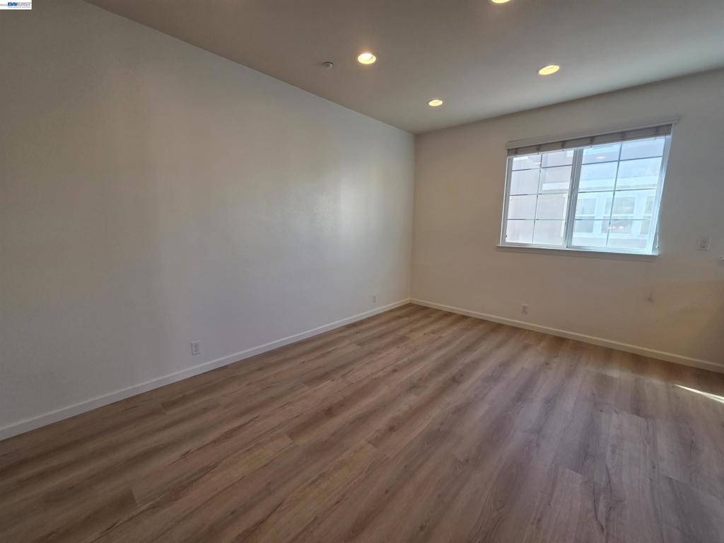2985 First Street Property Photo 10