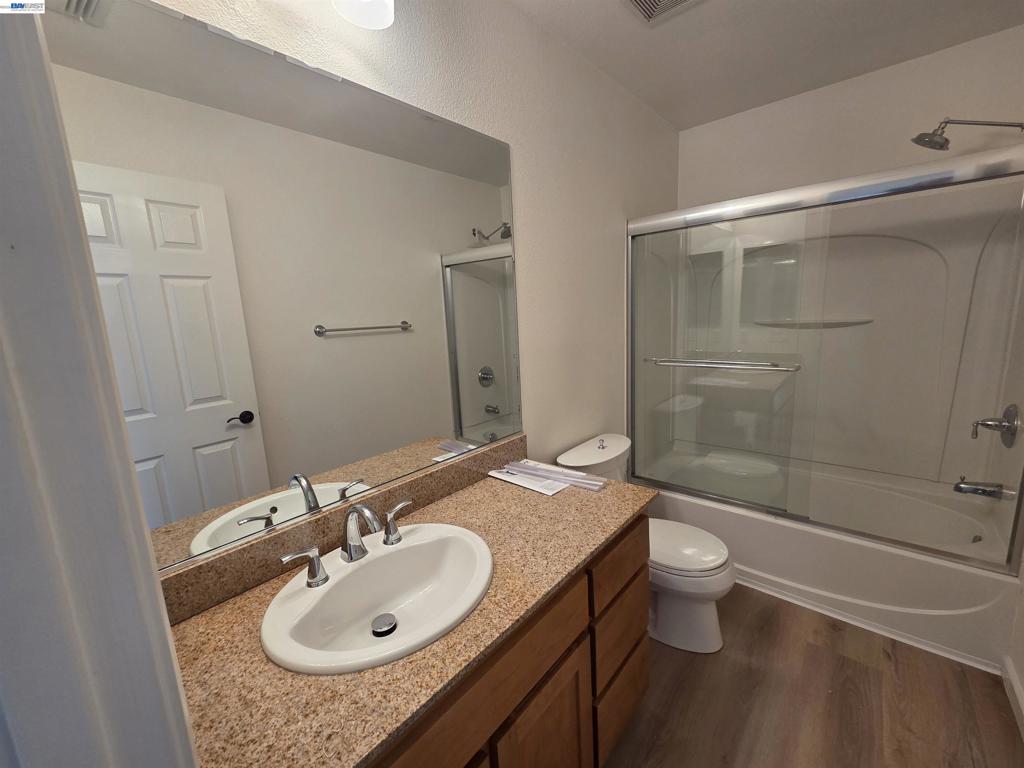 2985 First Street Property Photo 18