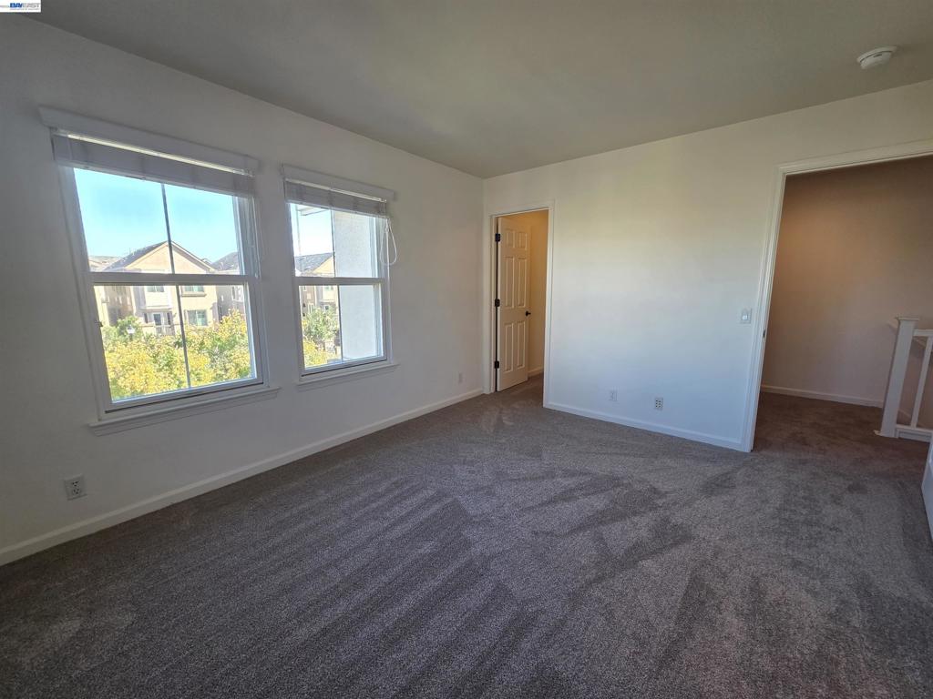 2985 First Street Property Photo 32
