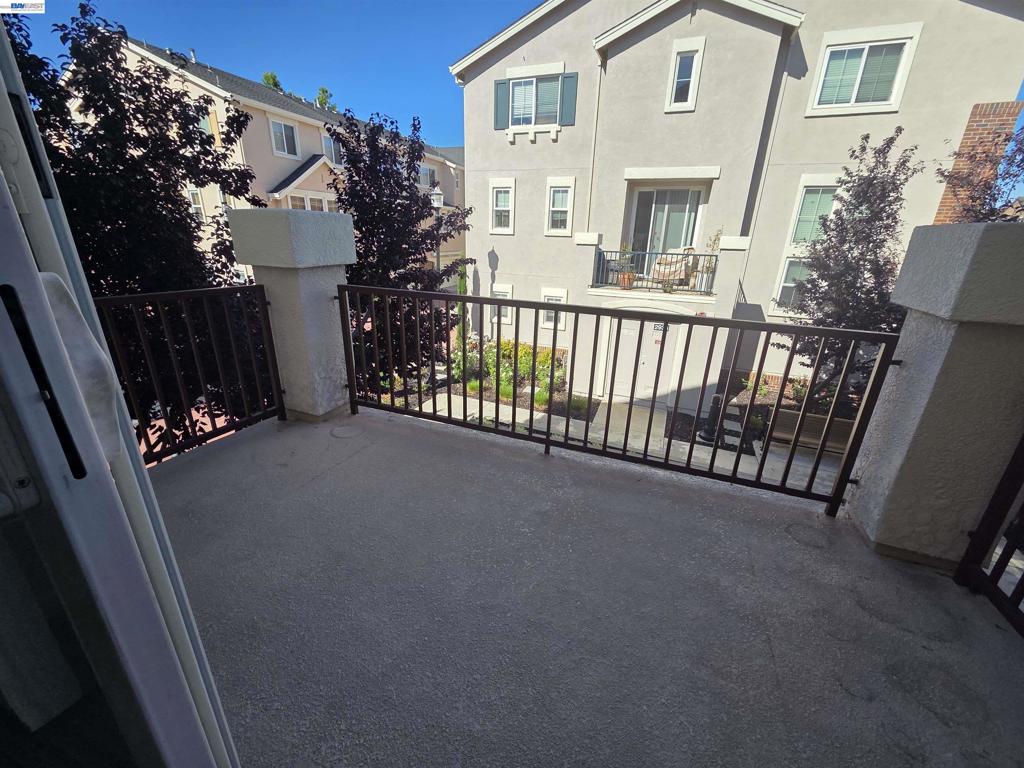 2985 First Street Property Photo 42