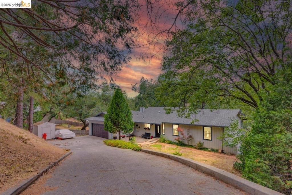 22100 Thunderbolt Dr. Property Photo 62