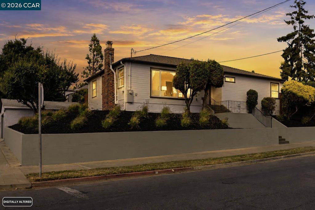 2808 Carmel Street Property Photo 4