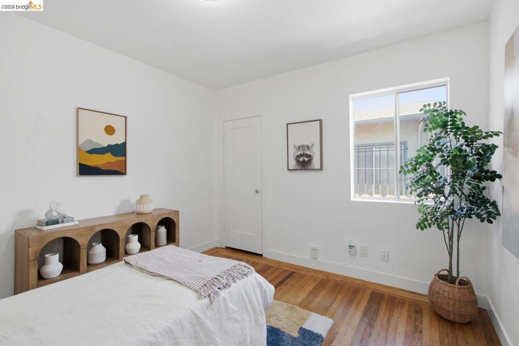 2081 Bonar St Property Photo 21