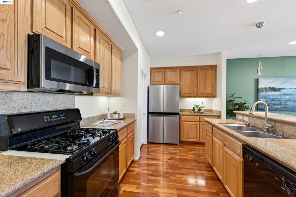 4311 Clarinbridge Cir Property Photo 15