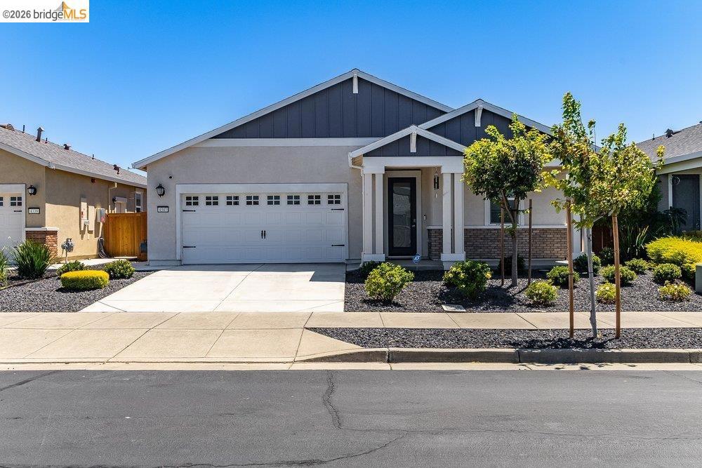 4347 Canada Way Property Photo 1