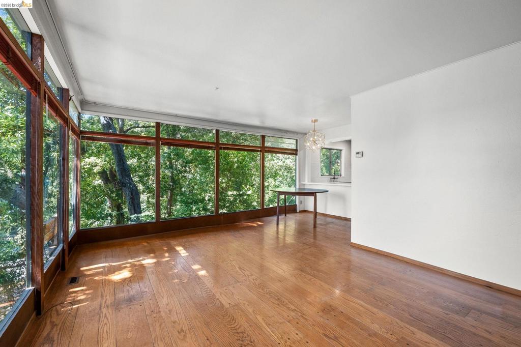 1730 Highland Pl 1 Property Photo 4