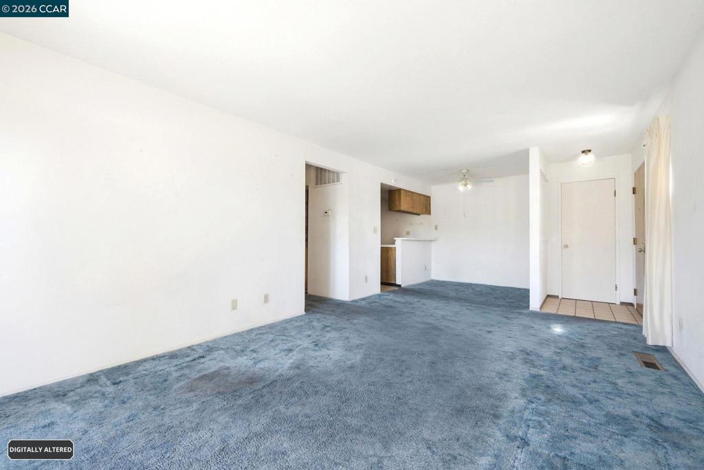30 Massolo Dr B Property Photo 7