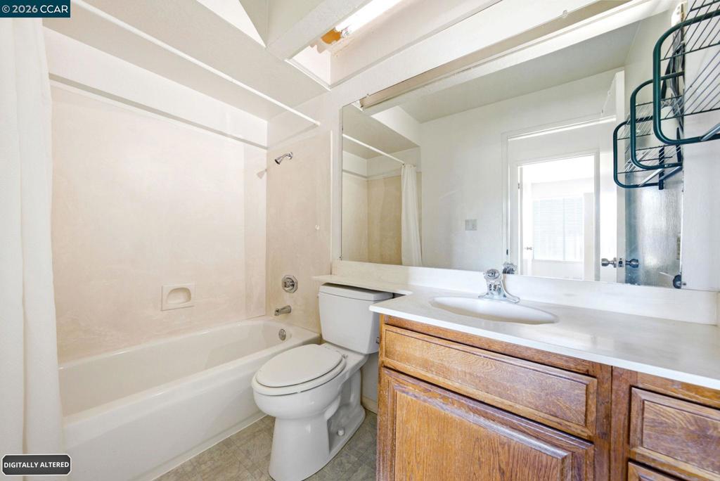 30 Massolo Dr B Property Photo 18