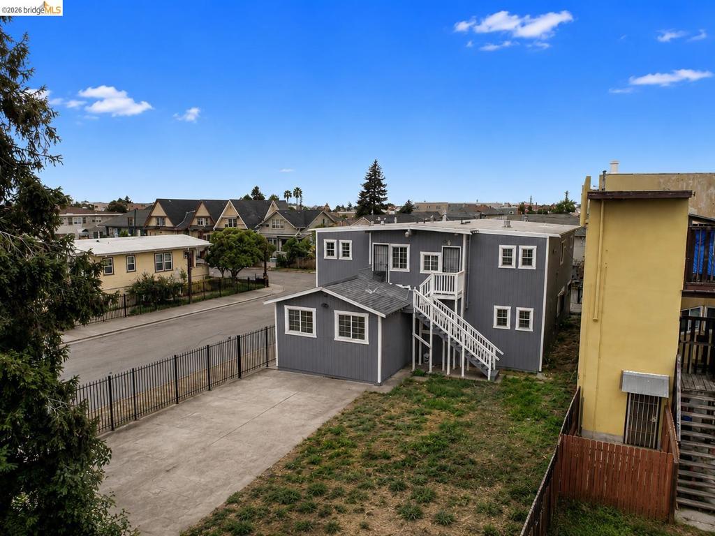 400 Bissell Ave Property Photo 1