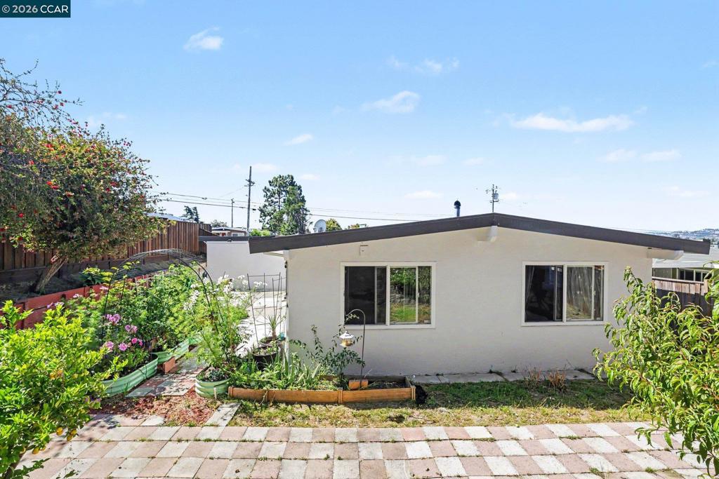 1927 Miner Ave Property Photo 27
