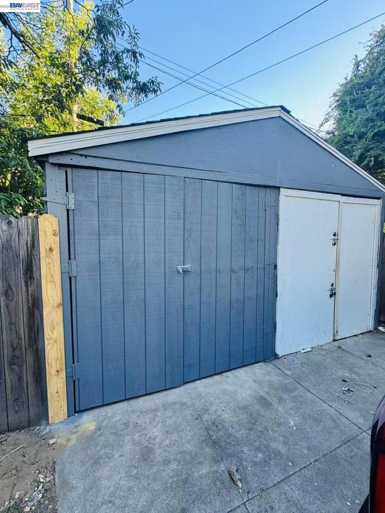 1034 X St Property Photo 10