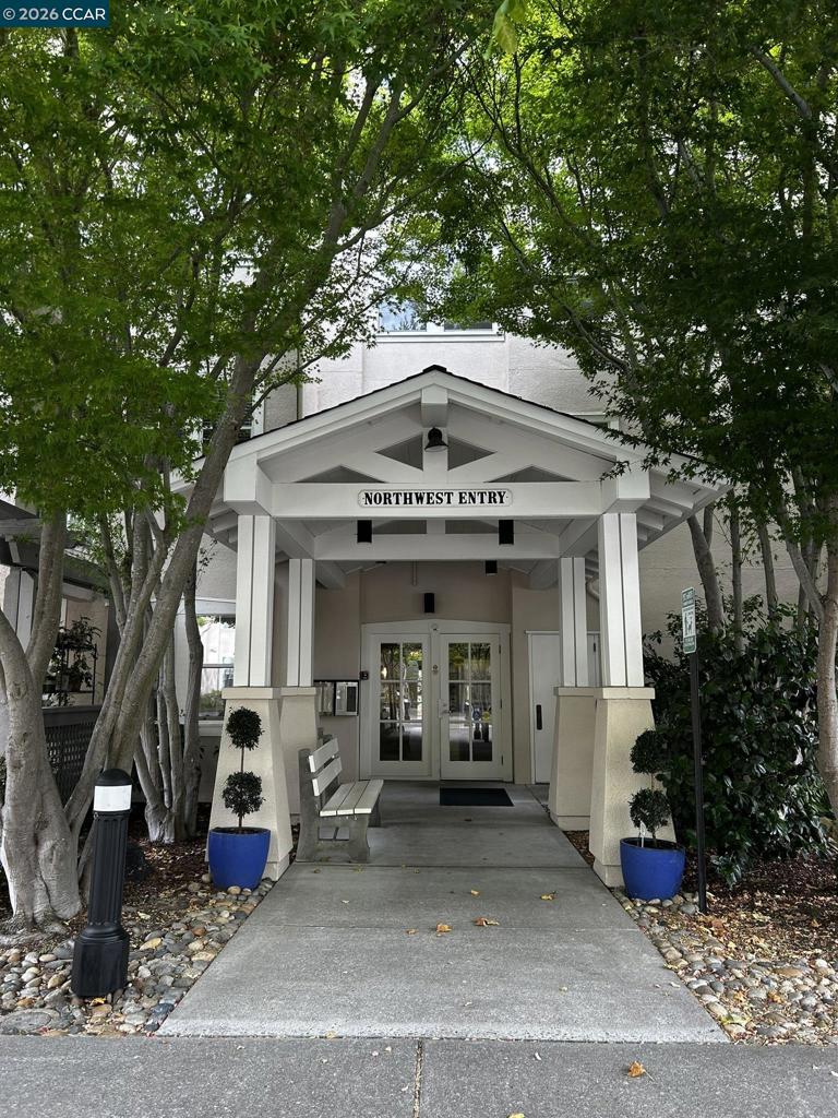1840 Tice Creek Dr 2310 Property Photo 2