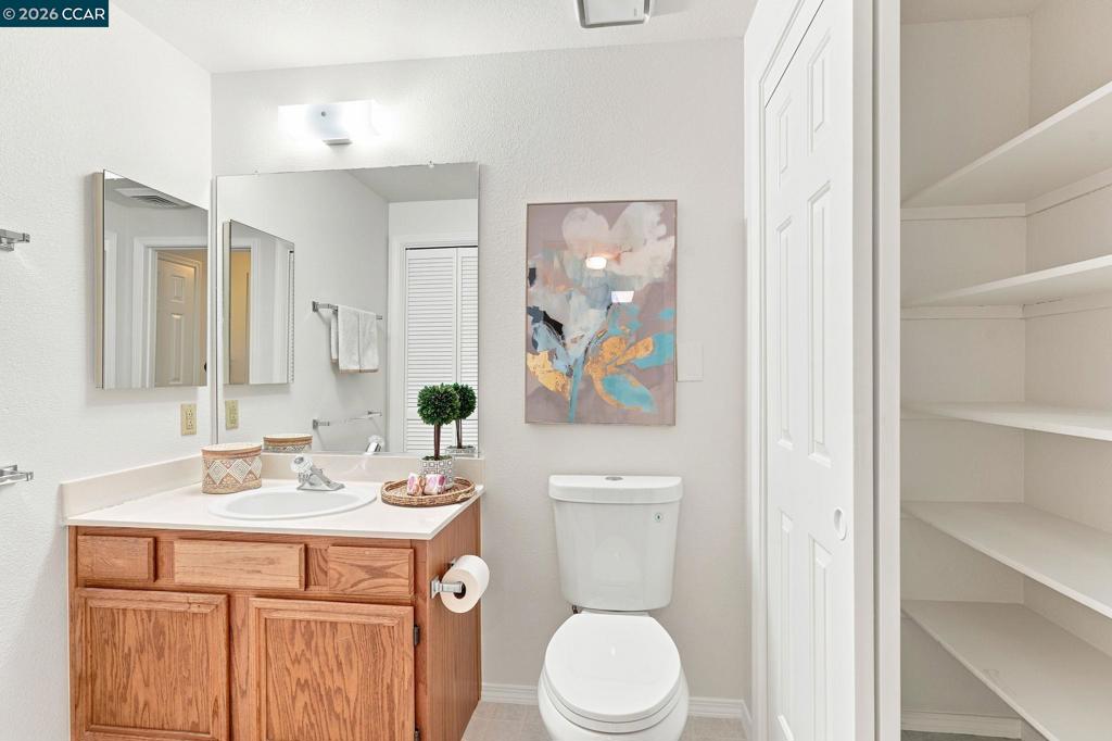 1840 Tice Creek Dr 2310 Property Photo 21