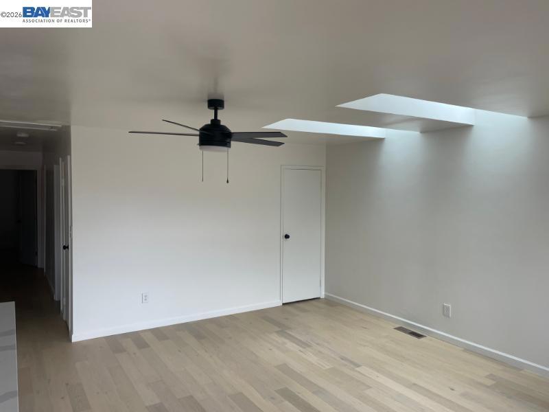 114 Baxter St Property Photo 3