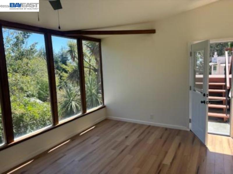 114 Baxter St Property Photo 15