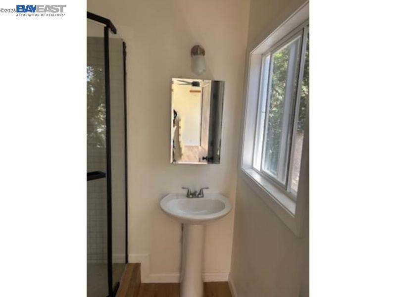 114 Baxter St Property Photo 17