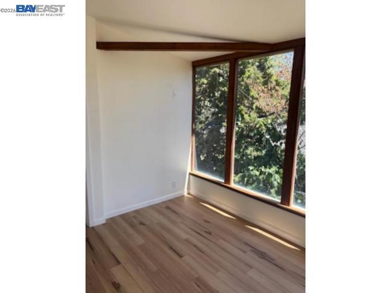 114 Baxter St Property Photo 18
