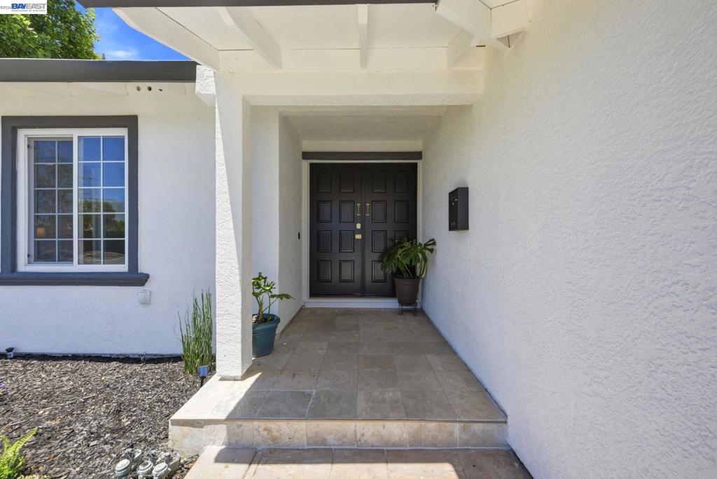 36202 Worthing Dr Property Photo 6