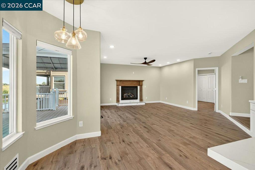 4880 Discovery Pt Property Photo 36