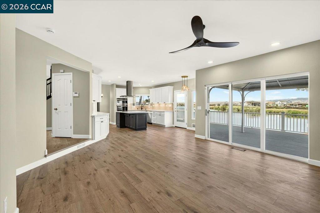 4880 Discovery Pt Property Photo 38