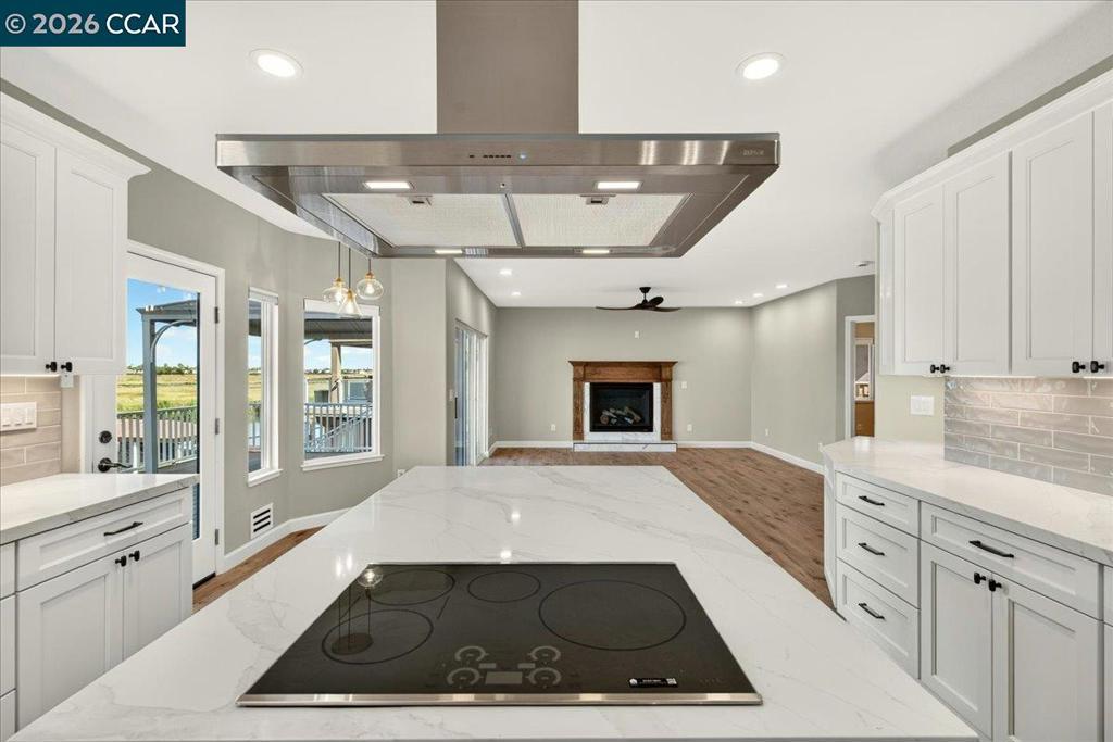 4880 Discovery Pt Property Photo 43